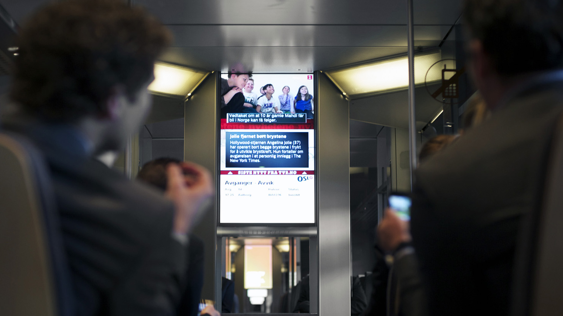 ZetaDisplay installation on the express train Gardermoen-Oslo City